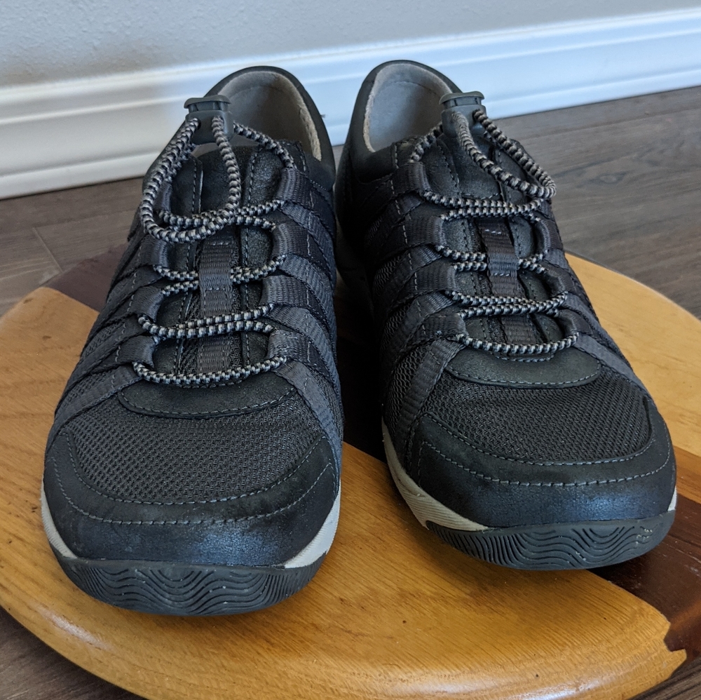 Dansko sneakers size 37 Gray